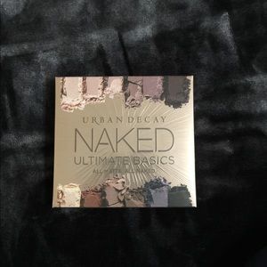 Urban Decay Naked ultimate basics matte eyeshadow